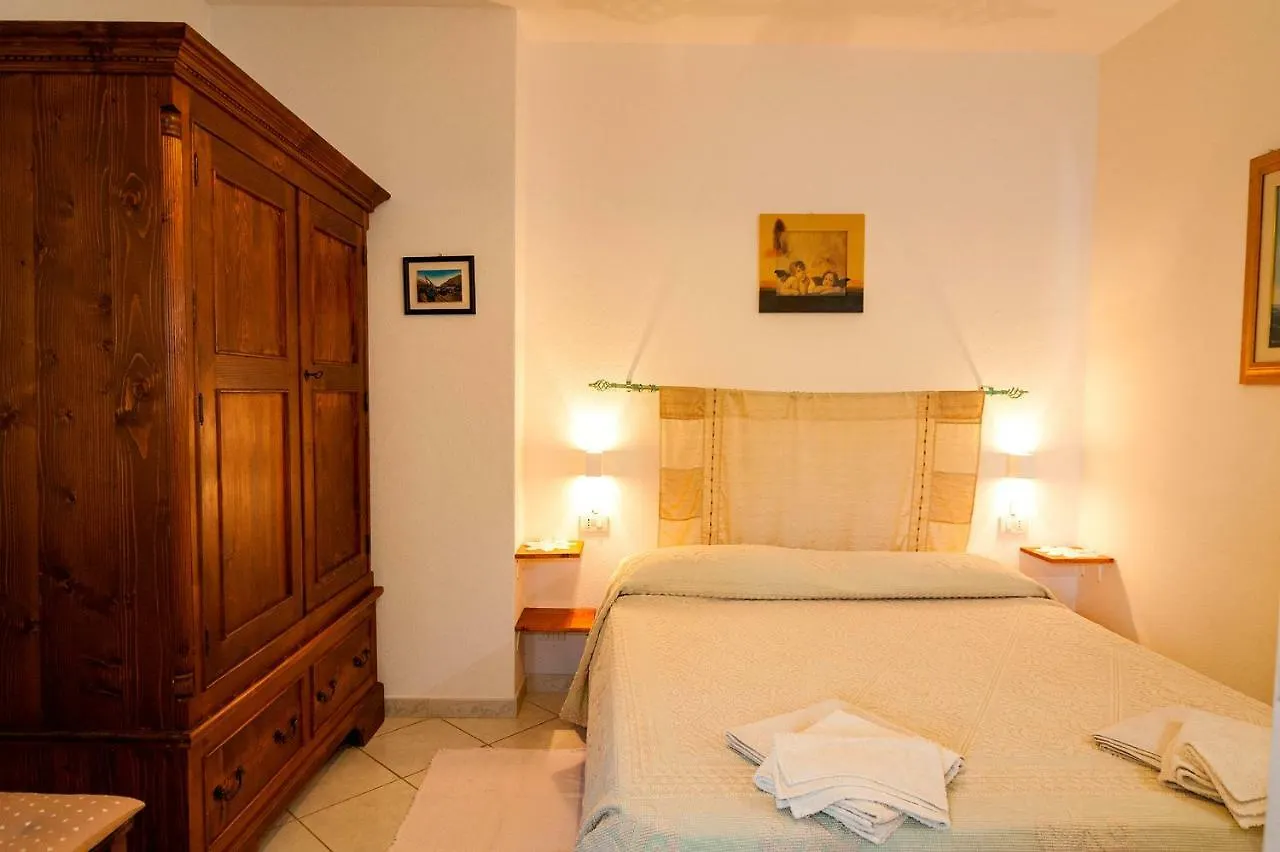 Apartment Appartamento A San Teodoro San Teodoro  Italy
