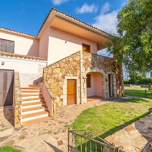 Iss Travel, Pedra Rosa 2 Bedroom With Private Terrace And Air Conditioning San Teodoro (Sardinia)