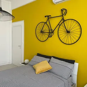 casa-arcobaleno-ventimiglia.hotelitalianriviera.com/